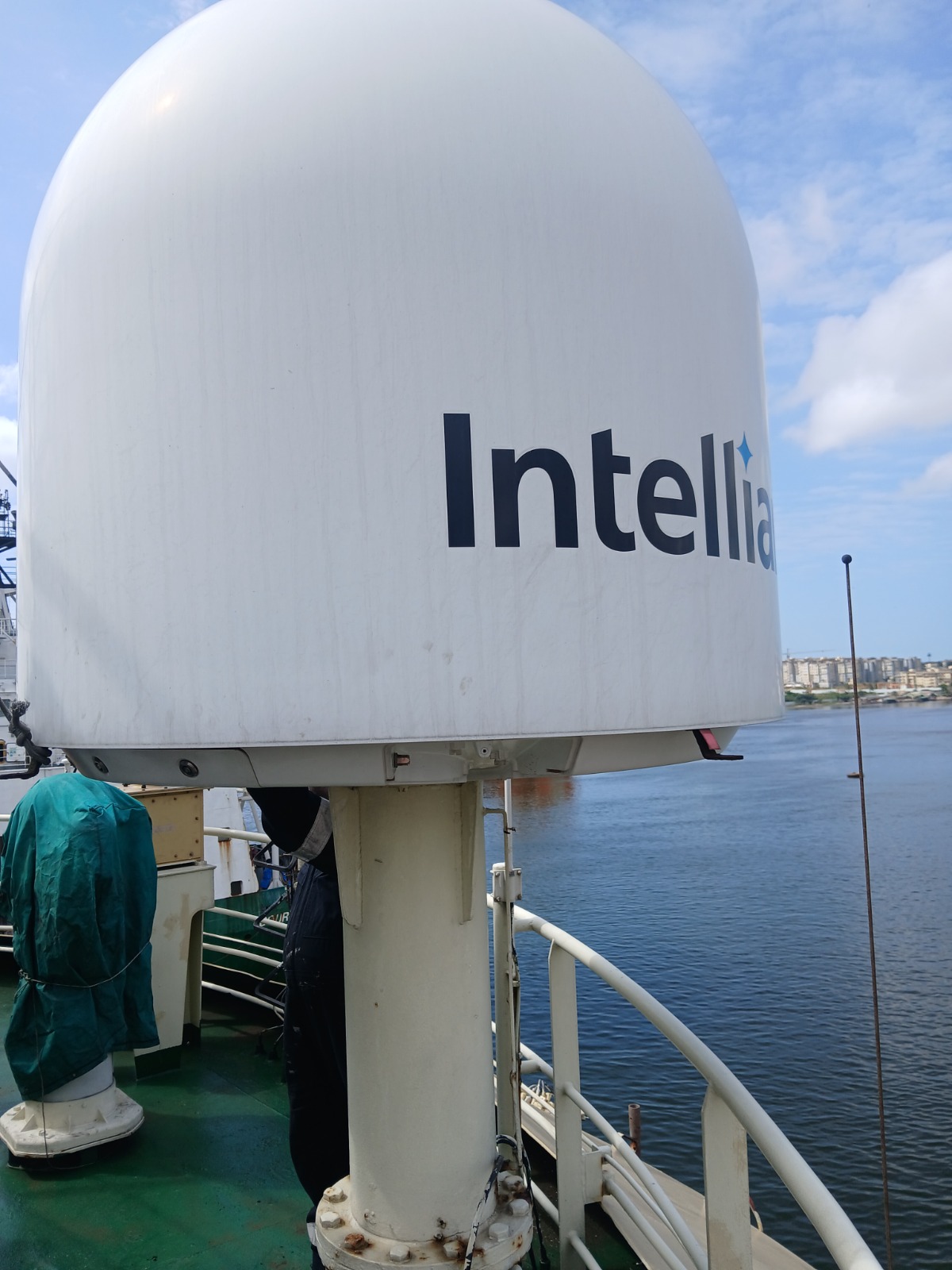 Vessel at sea with Inmarsat FleetBroadband equipment